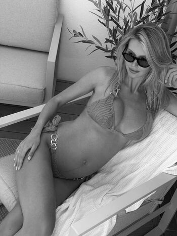 Full leaked Karolina malina private onlyfans photo