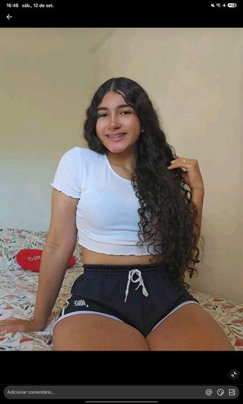 Karollayne Karollcrvg_