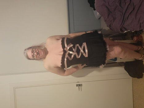 Full leaked Kasey hutton page private onlyfans photo