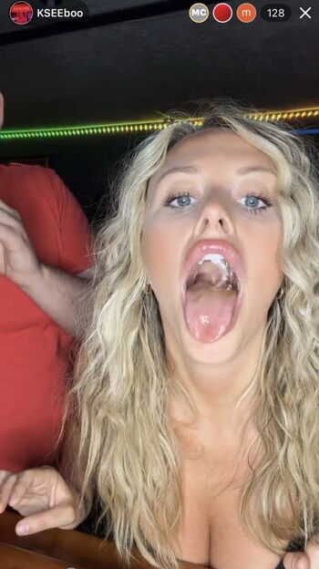 Full leaked Kasienycole private onlyfans photo