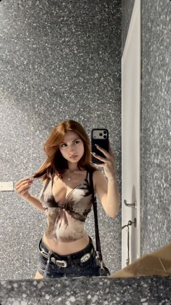 Full leaked Kasumi sen private onlyfans photo
