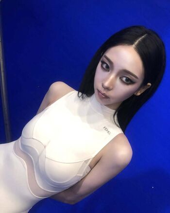 Full leaked Katarinabluu  page private onlyfans photo