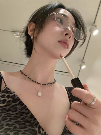 Full leaked Katarinabluu  page private onlyfans photo