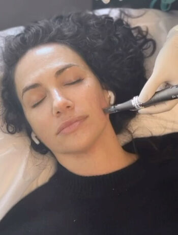 Full leaked Kate siegel private onlyfans photo