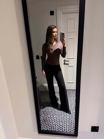 Full leaked Kate tracey page private onlyfans photo