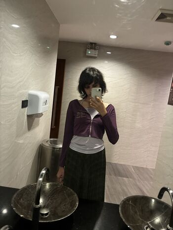 Full leaked Kathalbiryani private onlyfans photo