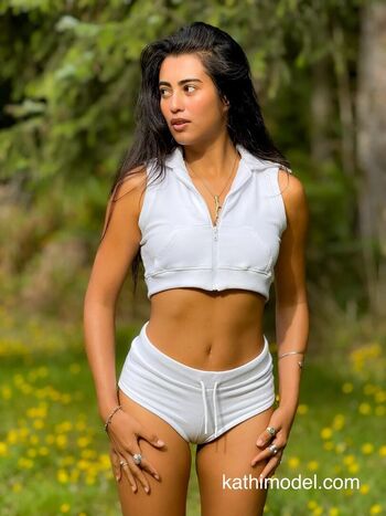Full leaked Kathycr page private onlyfans photo