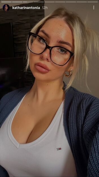 Full leaked Kathyslife private onlyfans photo