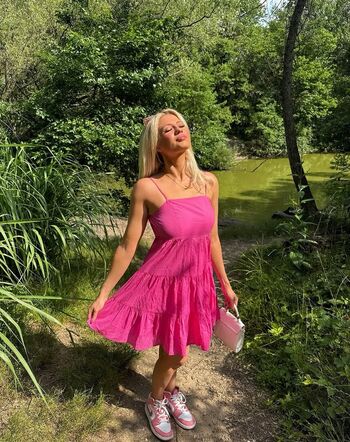 Full leaked Katiegarthe private onlyfans photo