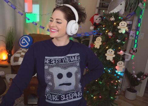 Full leaked Katiepetersplays private onlyfans photo
