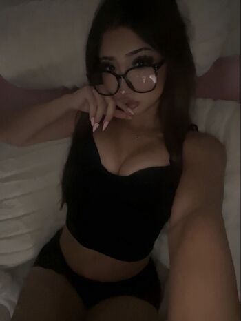 Full leaked Katiieeperezz private onlyfans photo