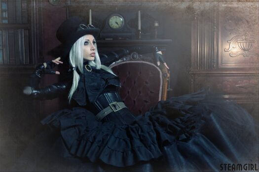 Full leaked Emilybrowm/ private onlyfans photo