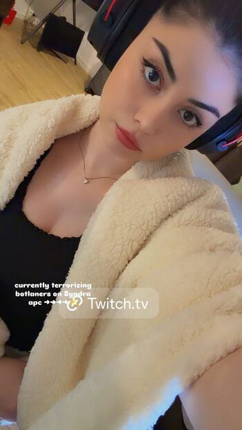 Full leaked Katsaurus private onlyfans photo