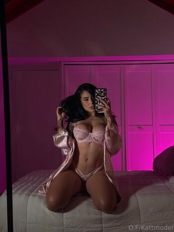 Full leaked Kattdumont private onlyfans photo