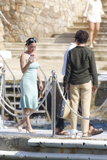 Full leaked Katy perry  page private onlyfans photo