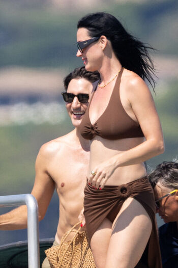 Full leaked Katy perry page private onlyfans photo