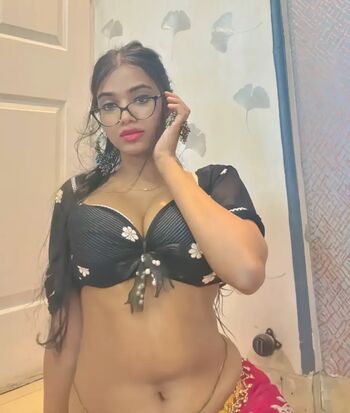 Kaulini leaked photo video viral