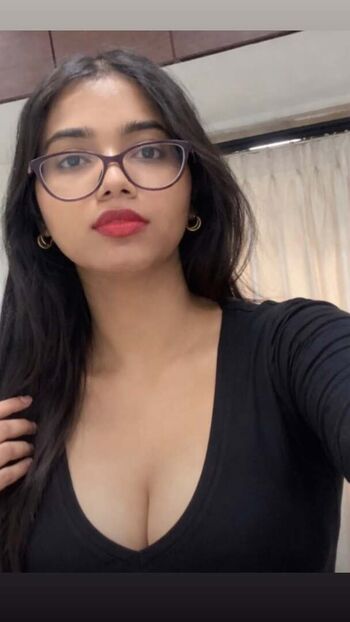 Kaulini leaked photo video viral