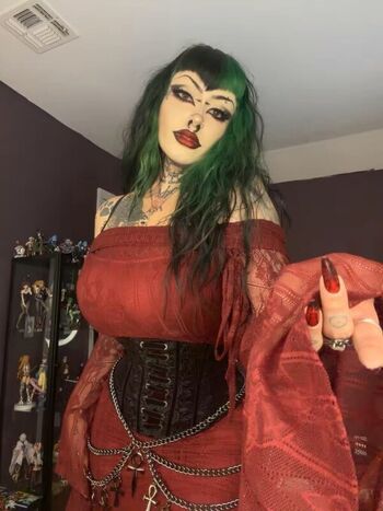 Full leaked Kawaiii corpse bella luna private onlyfans photo