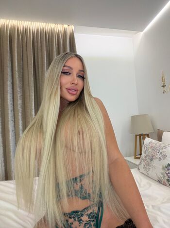 Full leaked Kayla angel private onlyfans photo