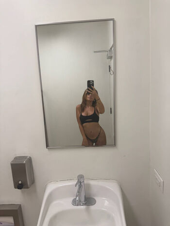 Full leaked Kayla braxton private onlyfans photo
