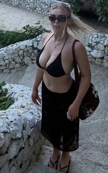 Full leaked Kayla g private onlyfans photo