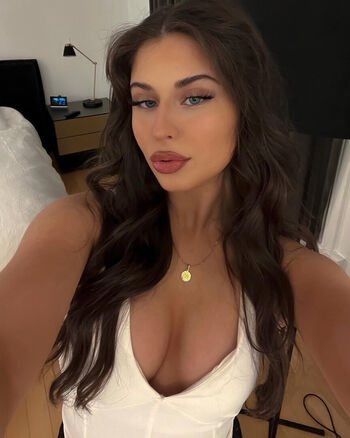 Full leaked Kayla g private onlyfans photo