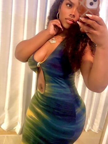 Full leaked Kayla henderson private onlyfans photo