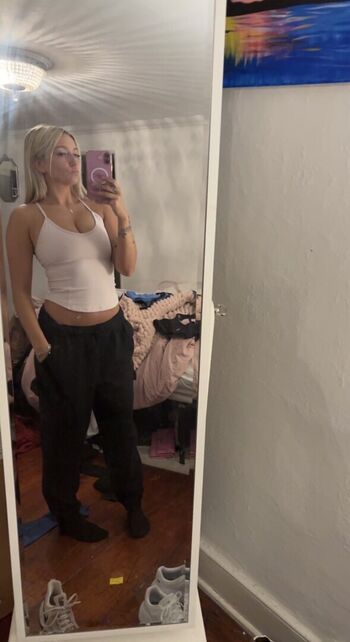 Full leaked Kayla renee private onlyfans photo