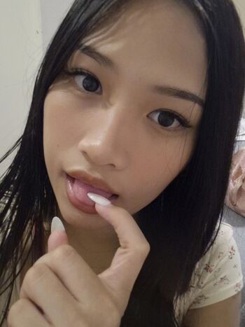 Full leaked Kayla vy  page private onlyfans photo