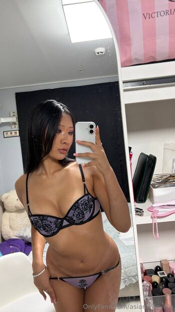 Full leaked Kayla vy private onlyfans photo