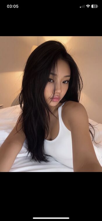 Full leaked Kayla vy page private onlyfans photo