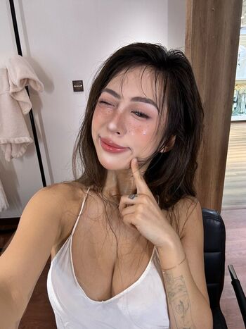 Full leaked Kayla vy private onlyfans photo