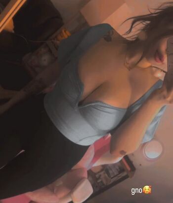 Full leaked Kayla vy  page private onlyfans photo