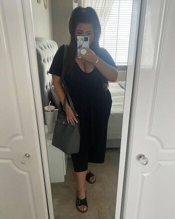 Full leaked Kayleigh skin private onlyfans photo