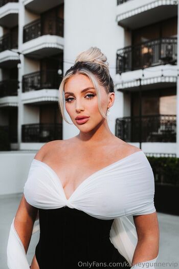 Full leaked Kayley gunner private onlyfans photo