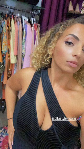 Full leaked Kayna samet private onlyfans photo