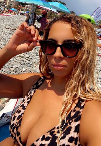 Full leaked Kayna samet private onlyfans photo