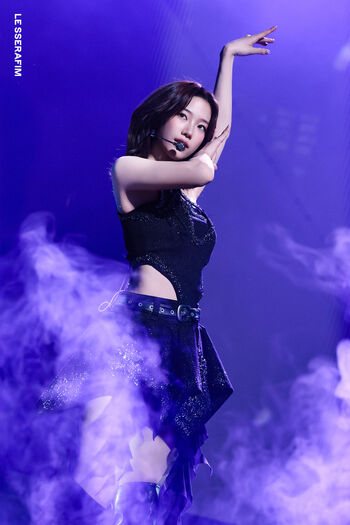 Kazuha Nakamura 中村 一葉