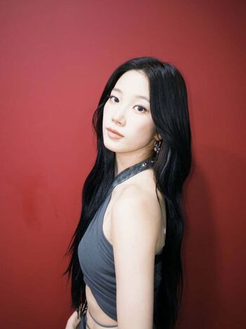 Kazuha Nakamura 中村 一葉