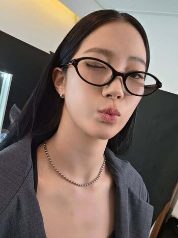 Kazuha Nakamura 中村 一葉