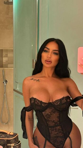 Full leaked Kekethelatina private onlyfans photo