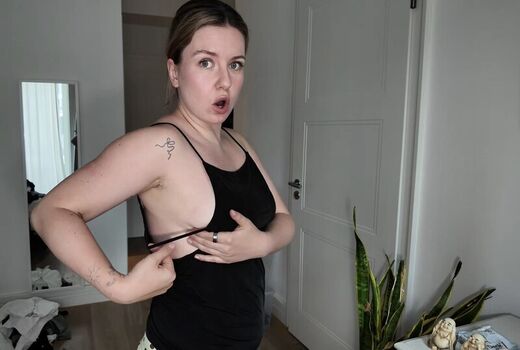 Full leaked Sunnysoccermommy/ private onlyfans photo