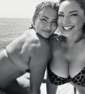 Full leaked Kelly brook page private onlyfans photo