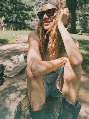 Full leaked Kelsea ballerini private onlyfans photo