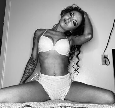 Full leaked Kelsiekelss private onlyfans photo