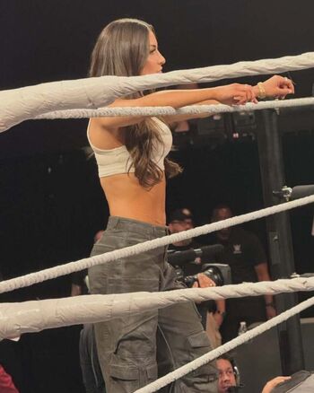 Full leaked Kendal grey private onlyfans photo