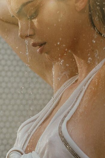 Full leaked Kendall jenner  page private onlyfans photo