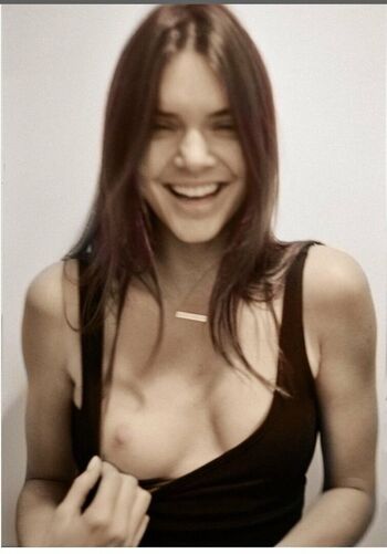 Full leaked Kendall jenner  page private onlyfans photo