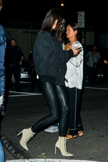 Full leaked Kendall jenner  page private onlyfans photo